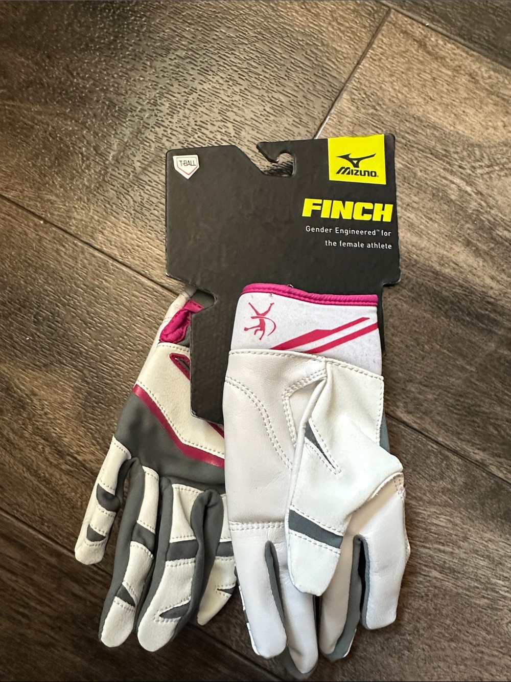 Mizuno Finch Youth Tee Ball Athletic Gloves - White, Pink & Gray NWT